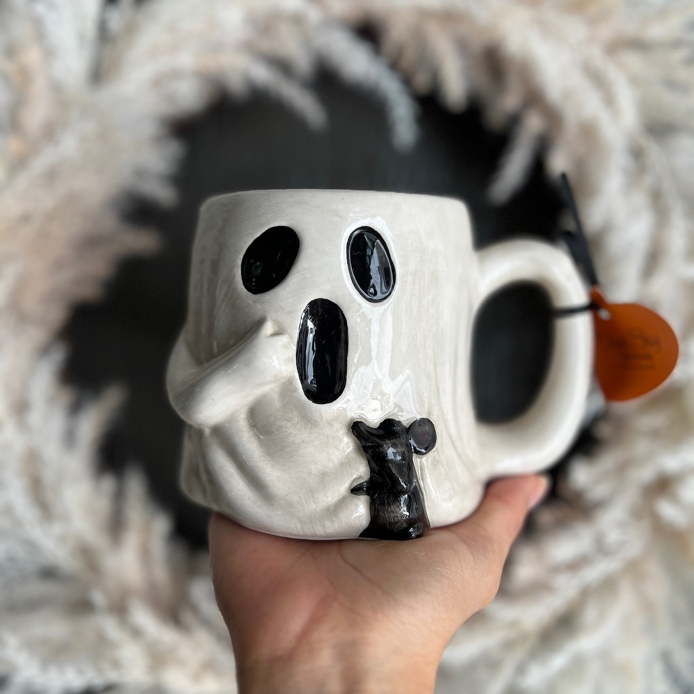 ✨NEW👻Homegoods Blue Sky Halloween Ghost with Mouse Mug🐭